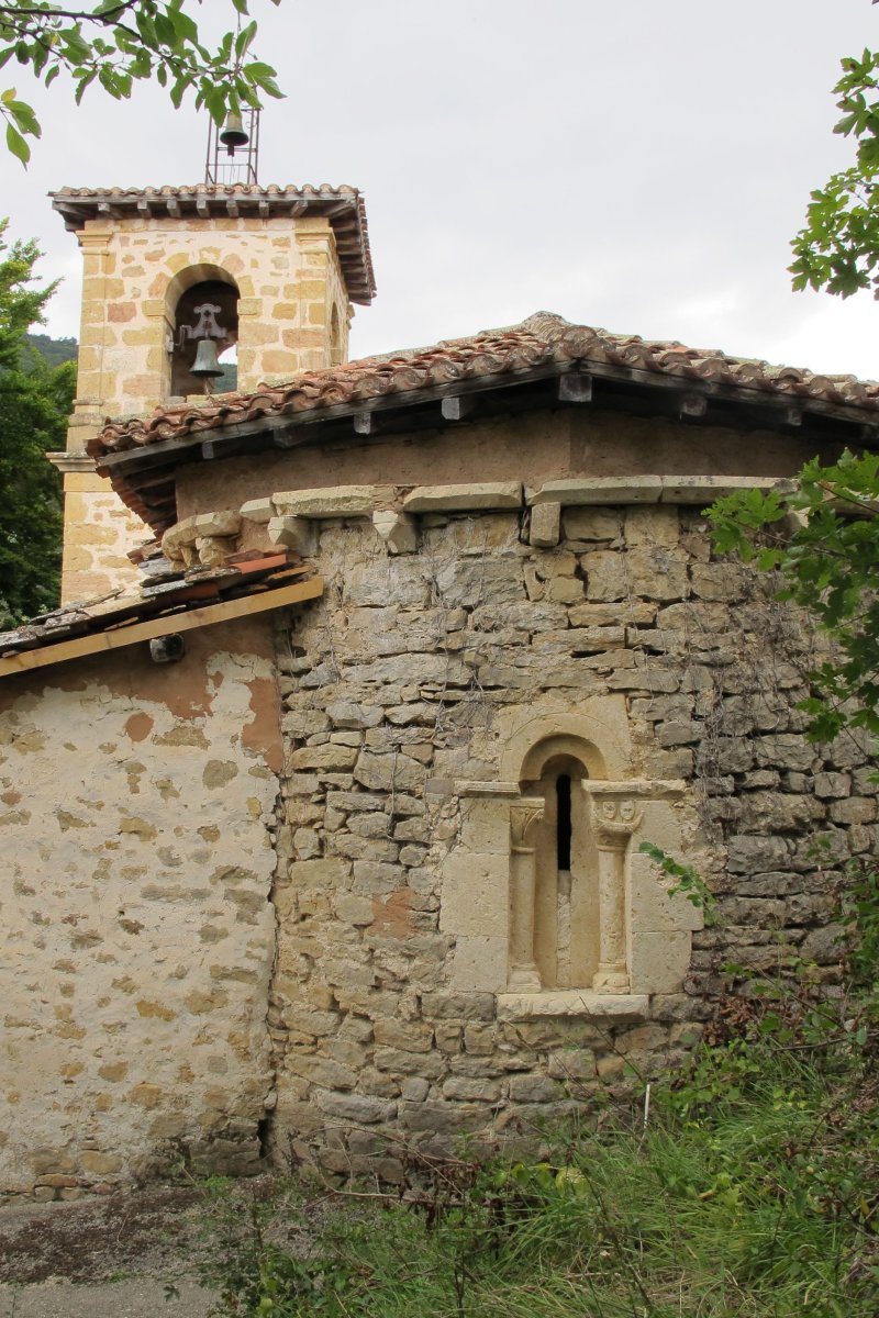 San Millan eliza, Astulez