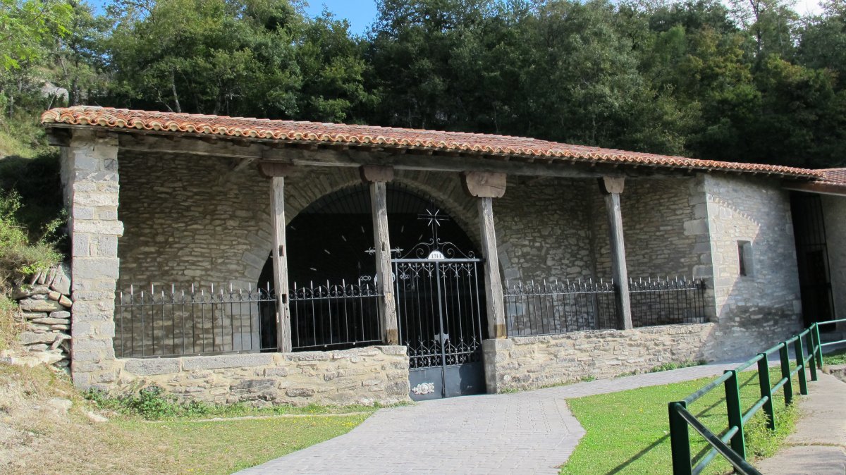 Trinidad ermita, Gillarte