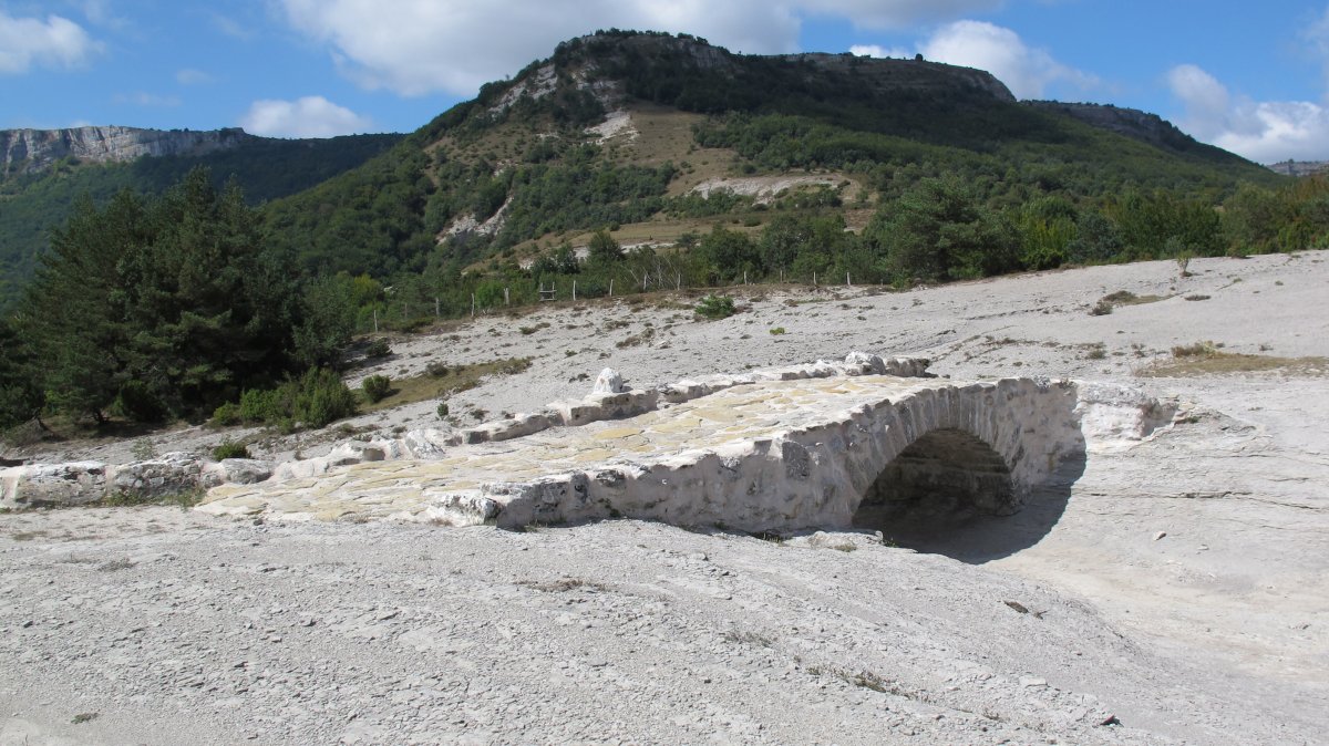 Zubibarri zubia, Luna