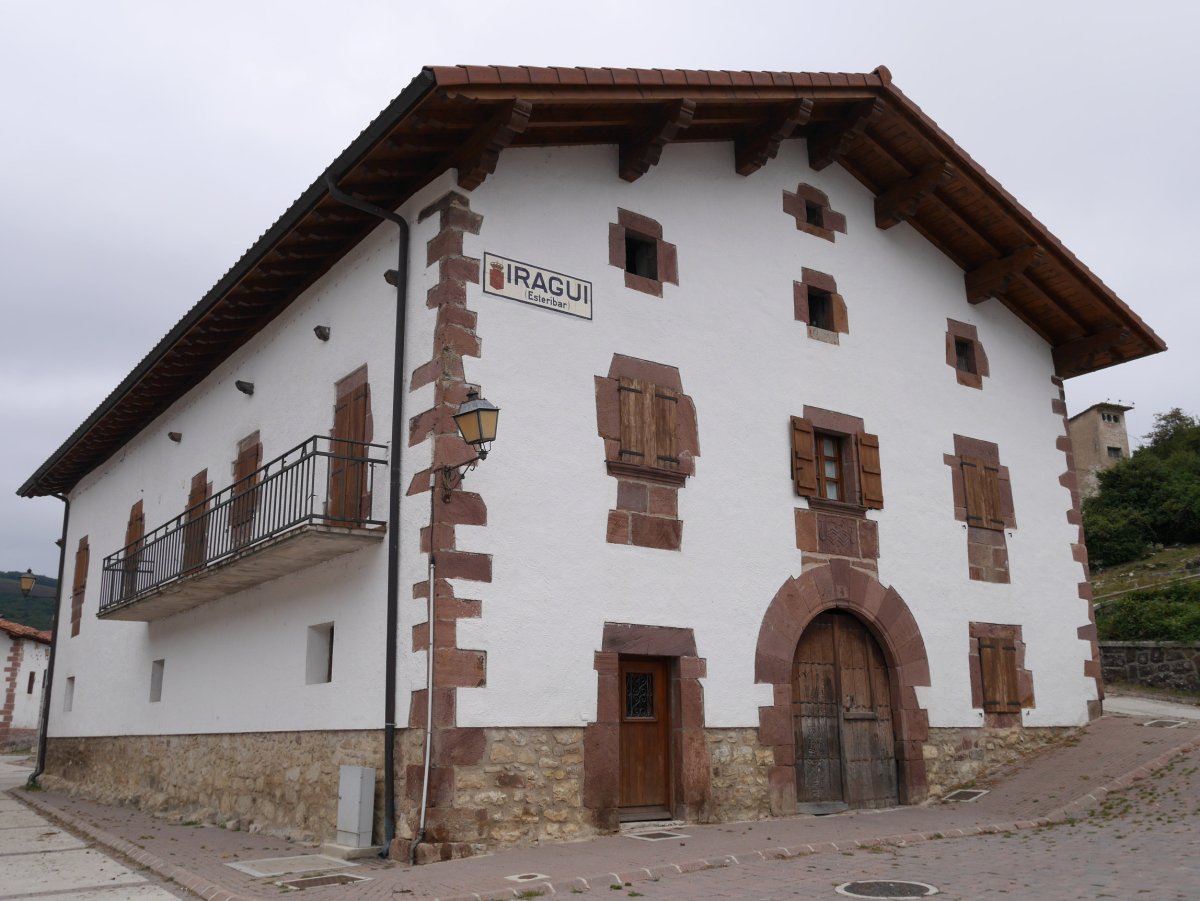Etxea, Iragi