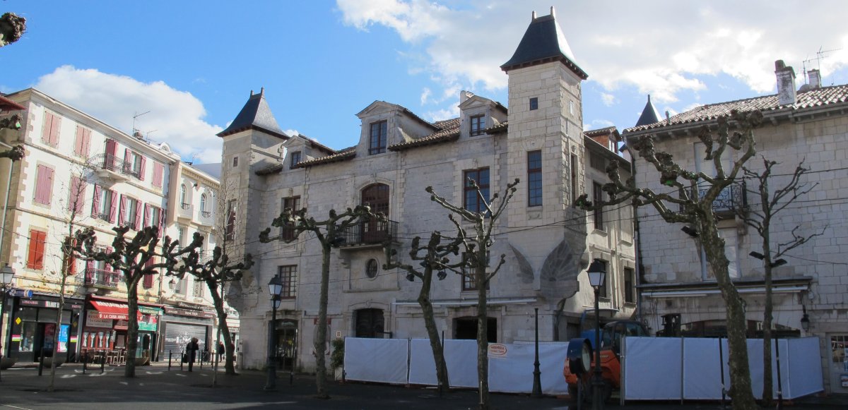 Etxea, Donibane Lohizune