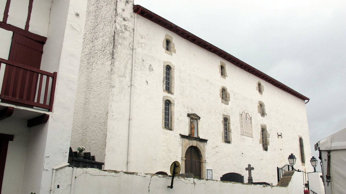 San Martin eliza, Ahetze