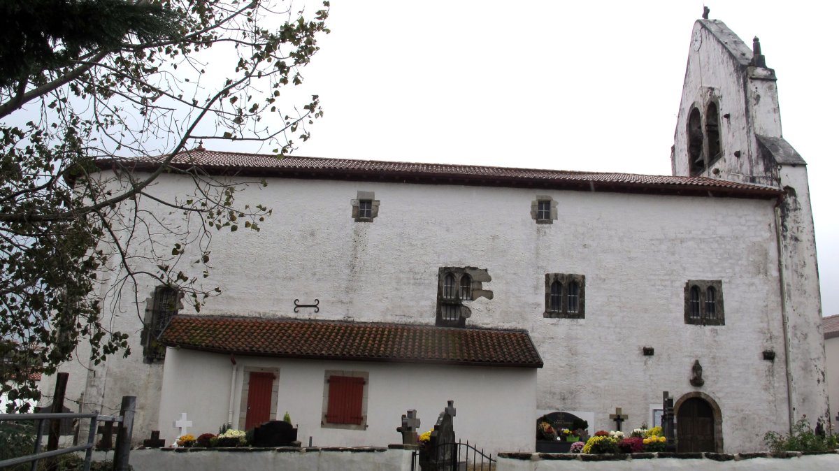 San Martin eliza, Ahetze