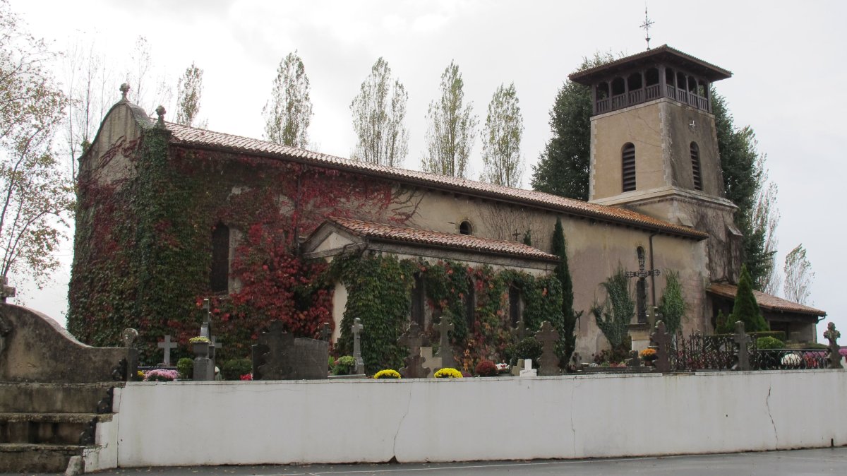 San Juan Bautista eliza, Arrangoitze