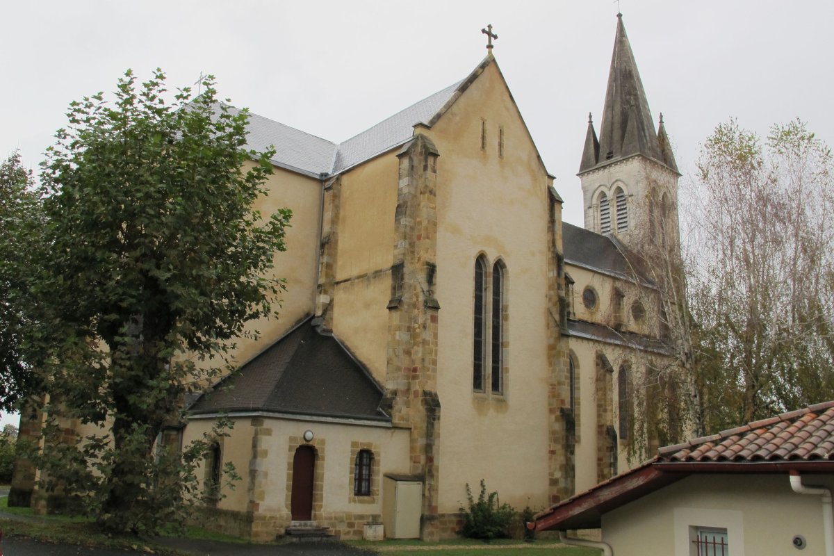 San Bizente eliza, Uztaritze