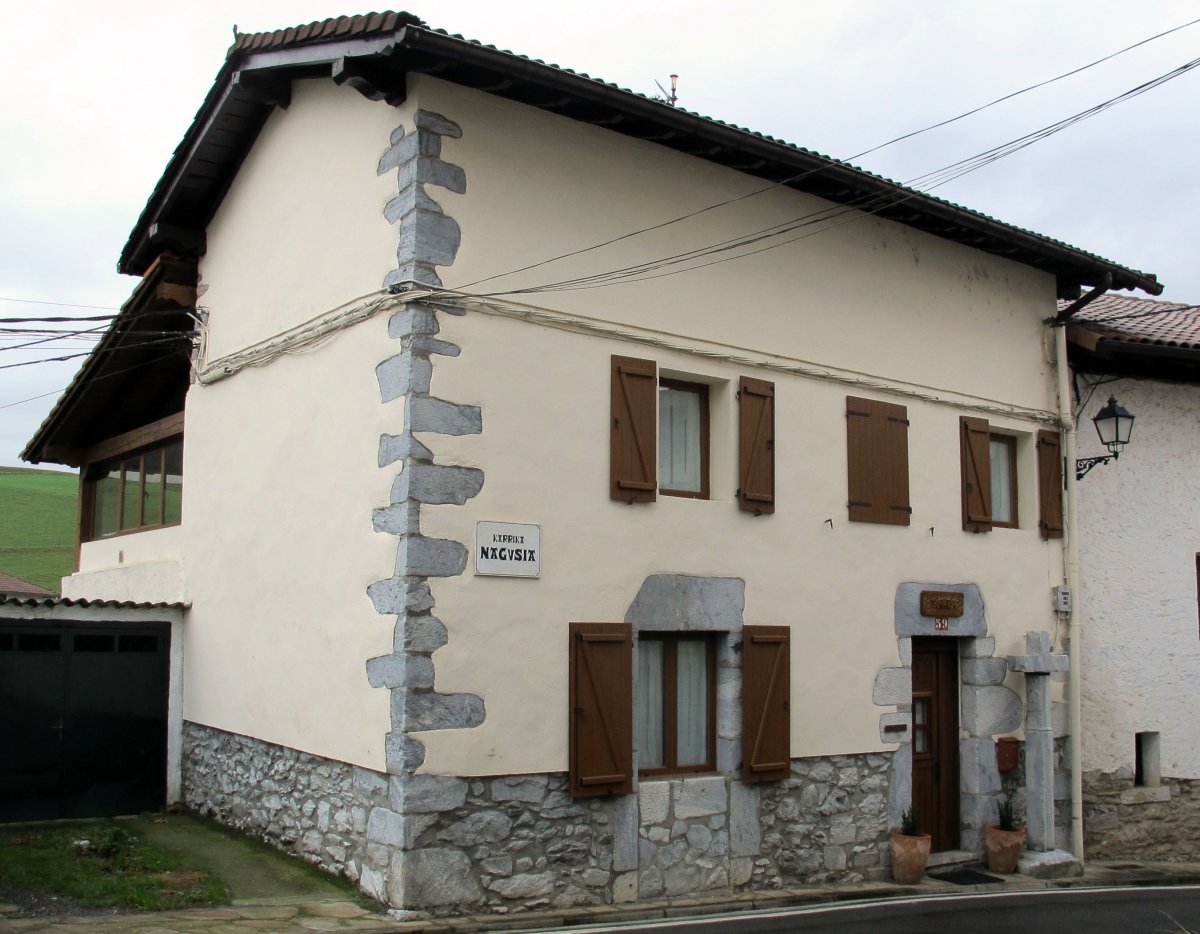 Bakea etxea, Igantzi