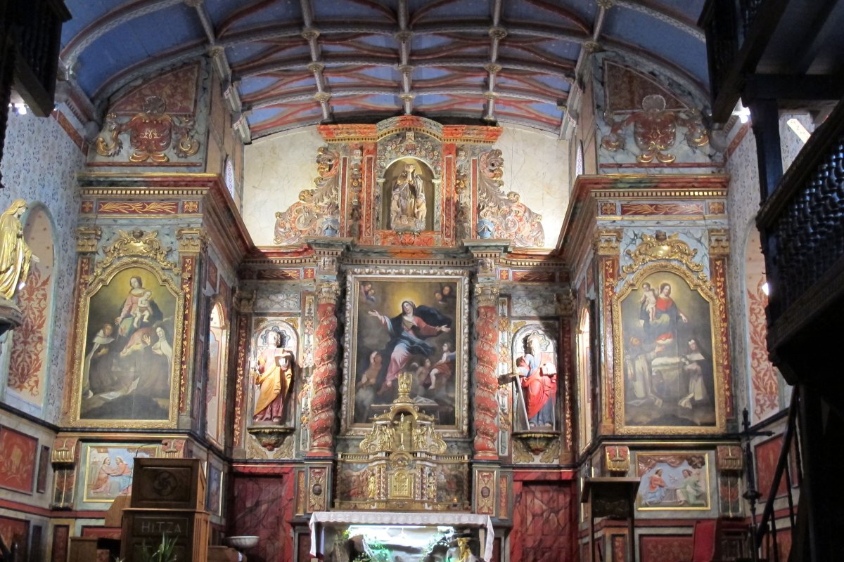 Asuncion eliza, Luhuso