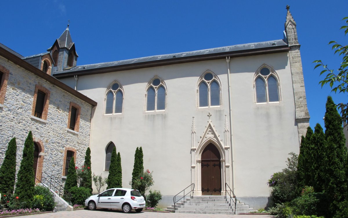 Karmeldarrak monastegia, Baiona