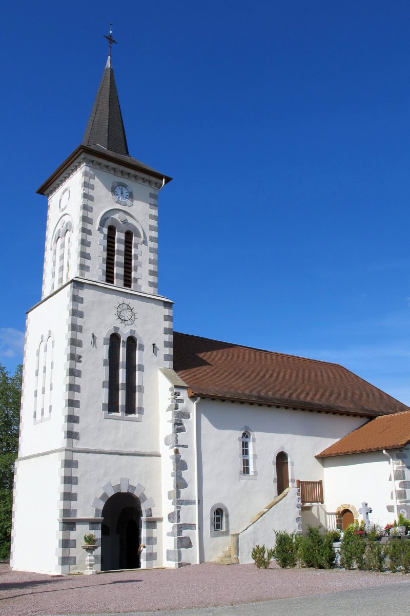 San Lorentzo eliza, Arberatze