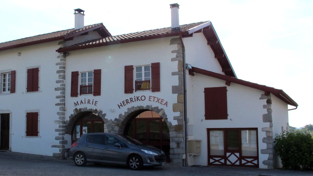 Udaletxea, Arberatze-Zilhekoa