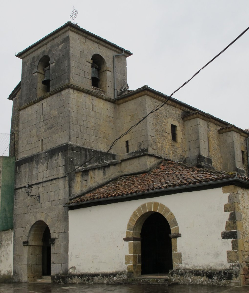 Santo Domingo eliza, Gaztelu