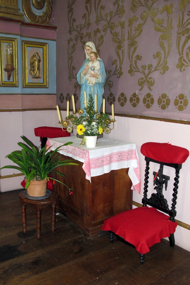 San Martin eliza, Lasa