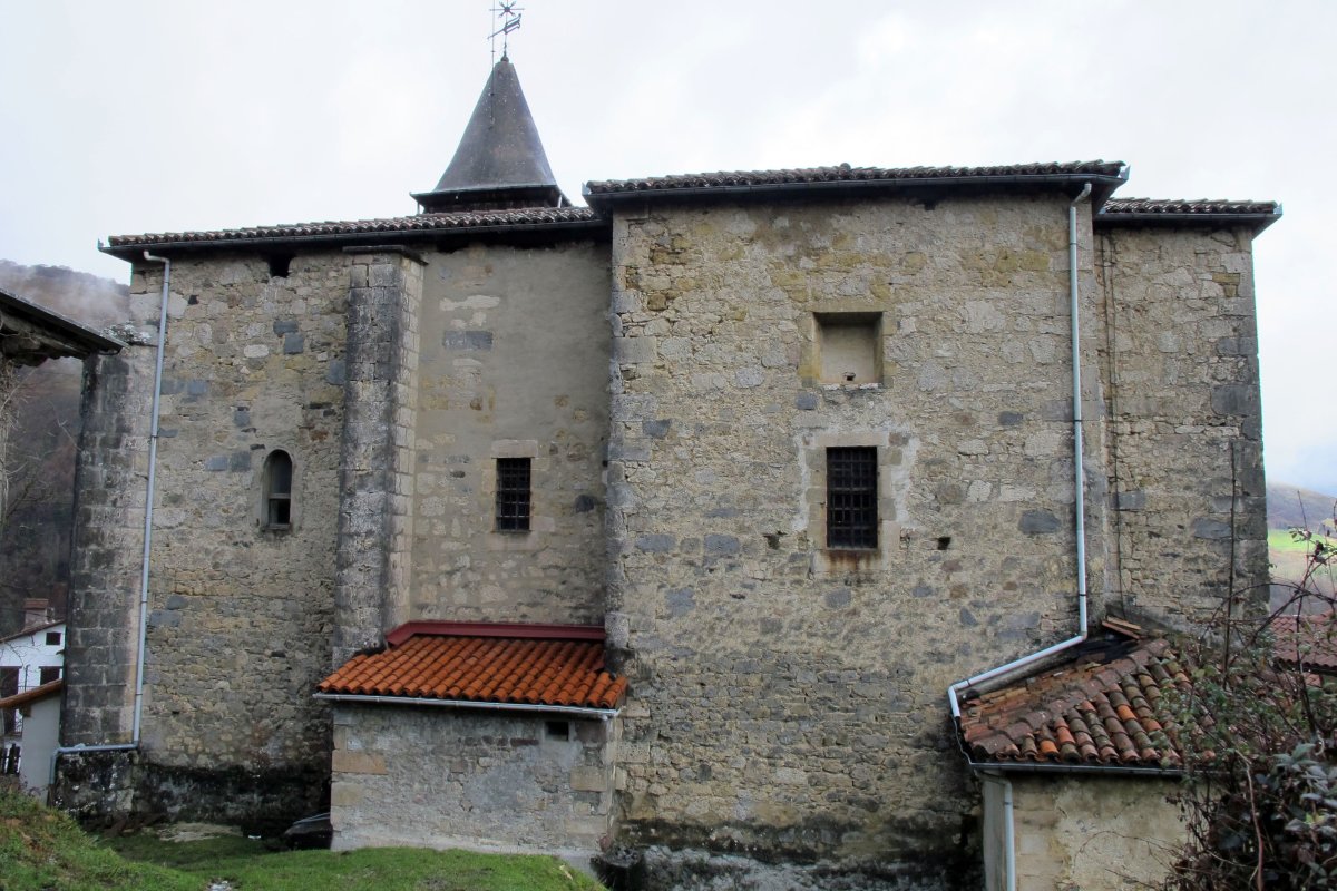 San Estanislao eliza, Eratsun