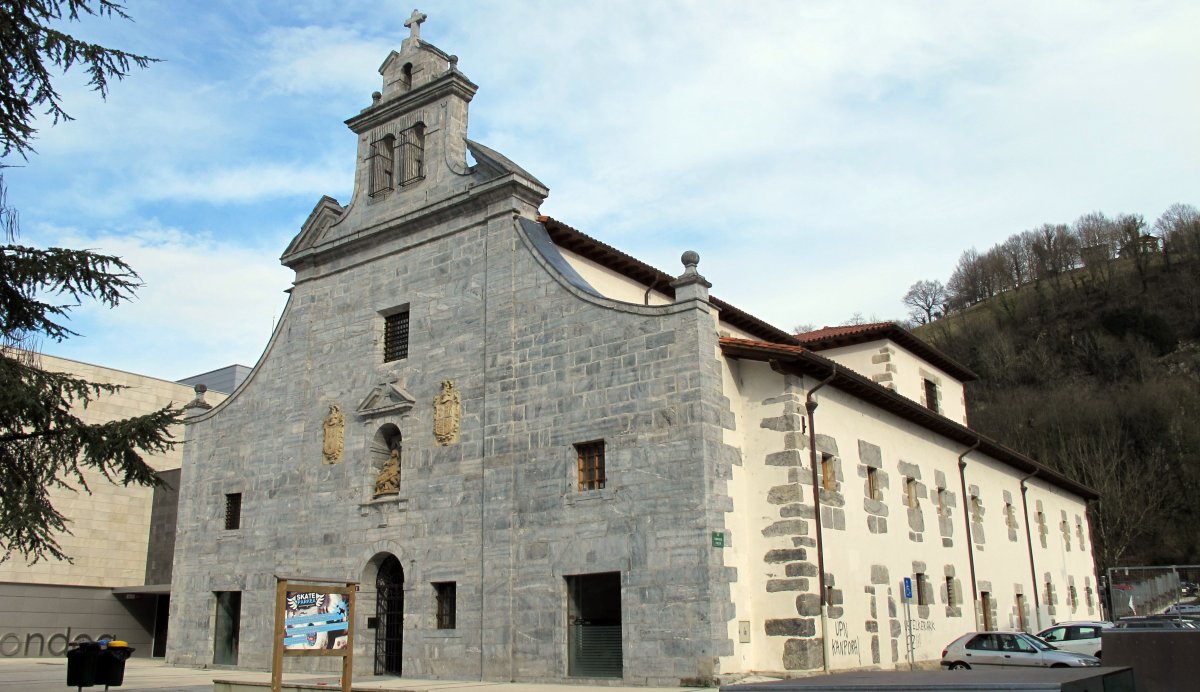 Karmeldarrak eliza, Lesaka