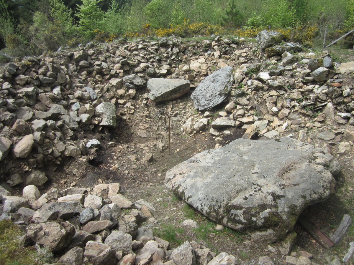 Dólmen Keixetako Egiya Hego (Abril 2015)