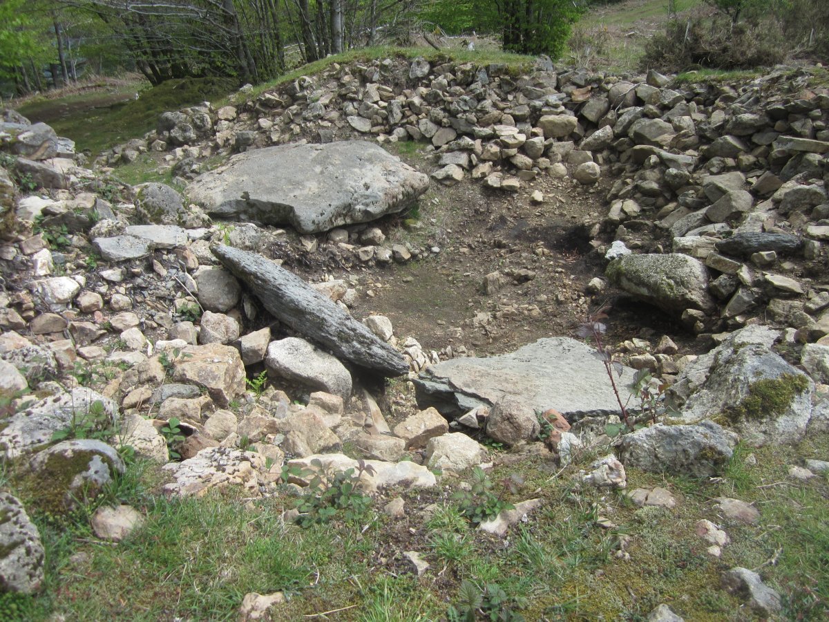 Dólmen Keixetako Egiya Hego (Abril 2015)