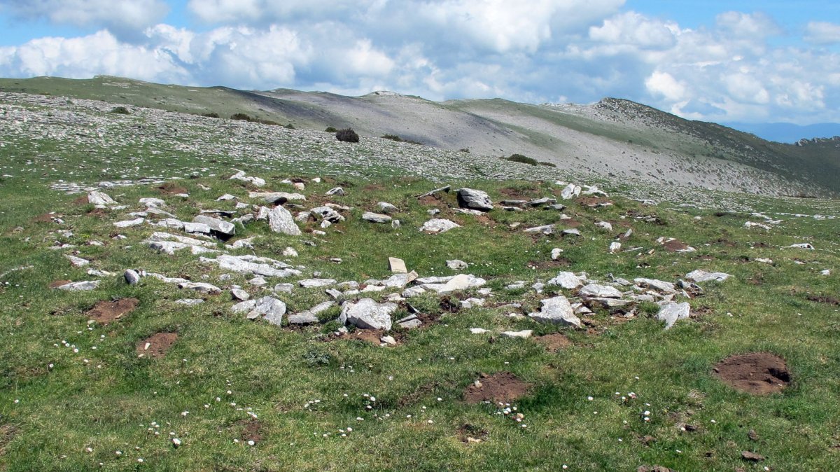 El Brinkulo txabola tumularra, Andia