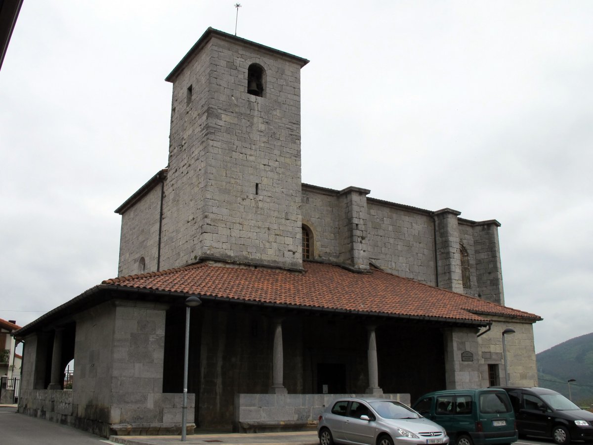 Jasokunde eliza, Hernialde