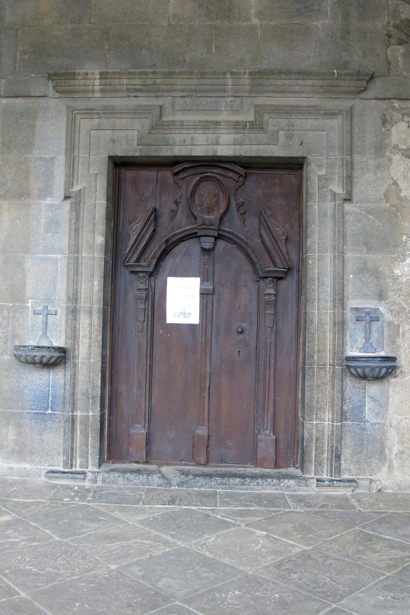 Jasokunde eliza, Hernialde