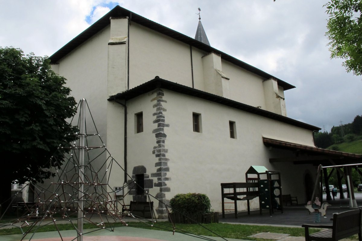 San Lorentzo eliza, Ikaztegieta