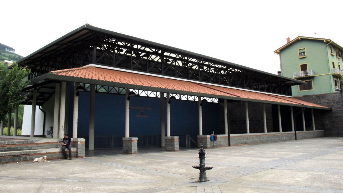 Loitza pilotalekua, Arama