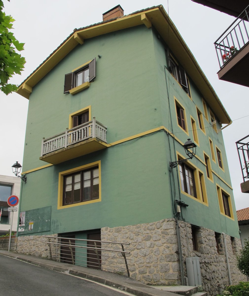 Udaletxe zaharra, Arama