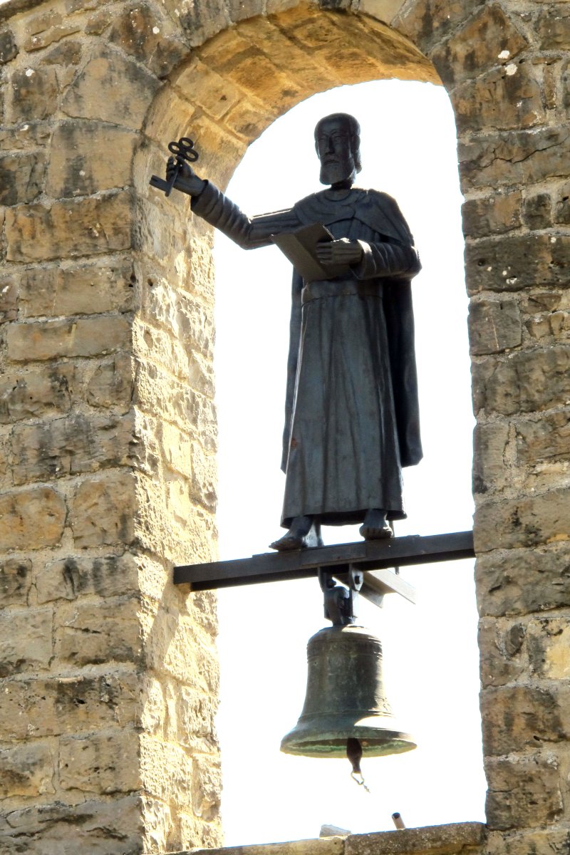 San Pedro ermita, Urrotz hiribildua