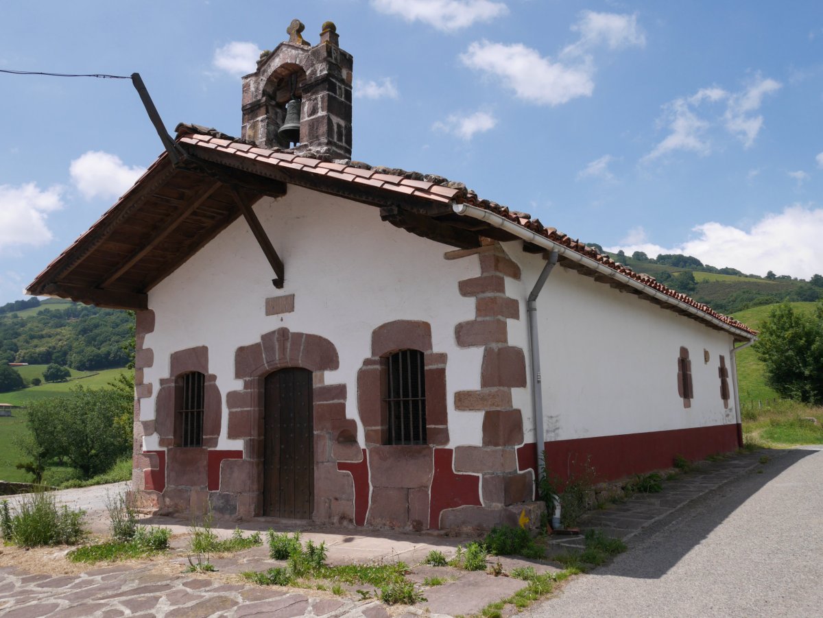 Santiago ermita, Urrasun