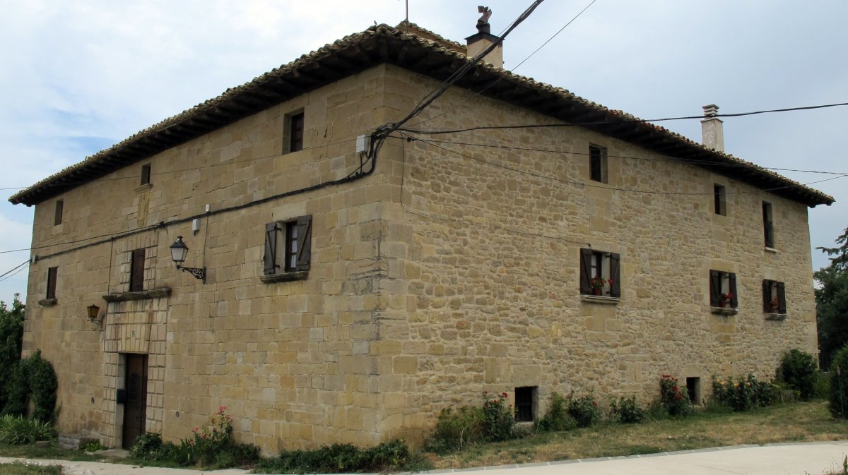 Caballero jauregia, Zuhatzu-Itzagaondoa