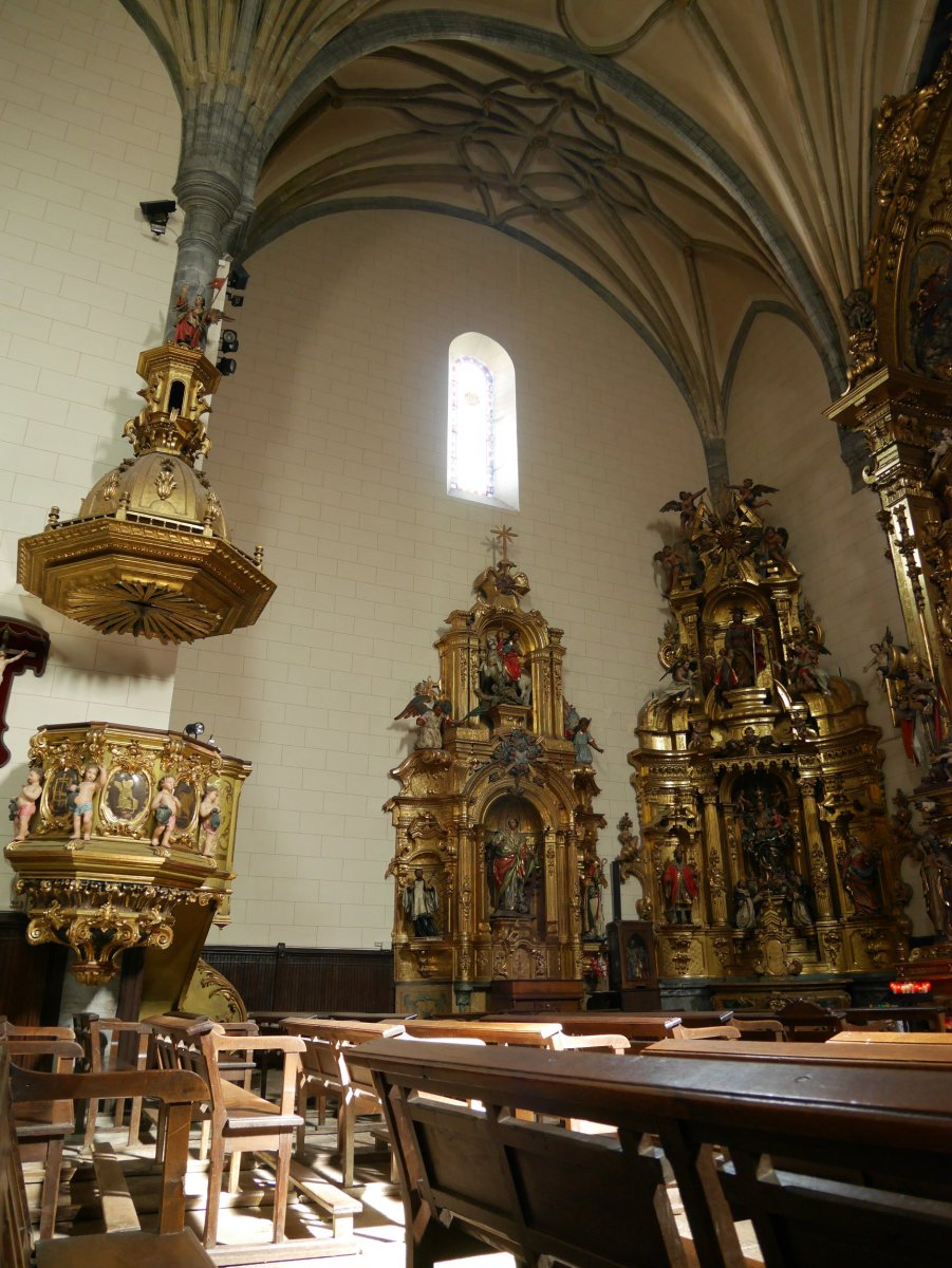 San Martin eliza, Lesaka