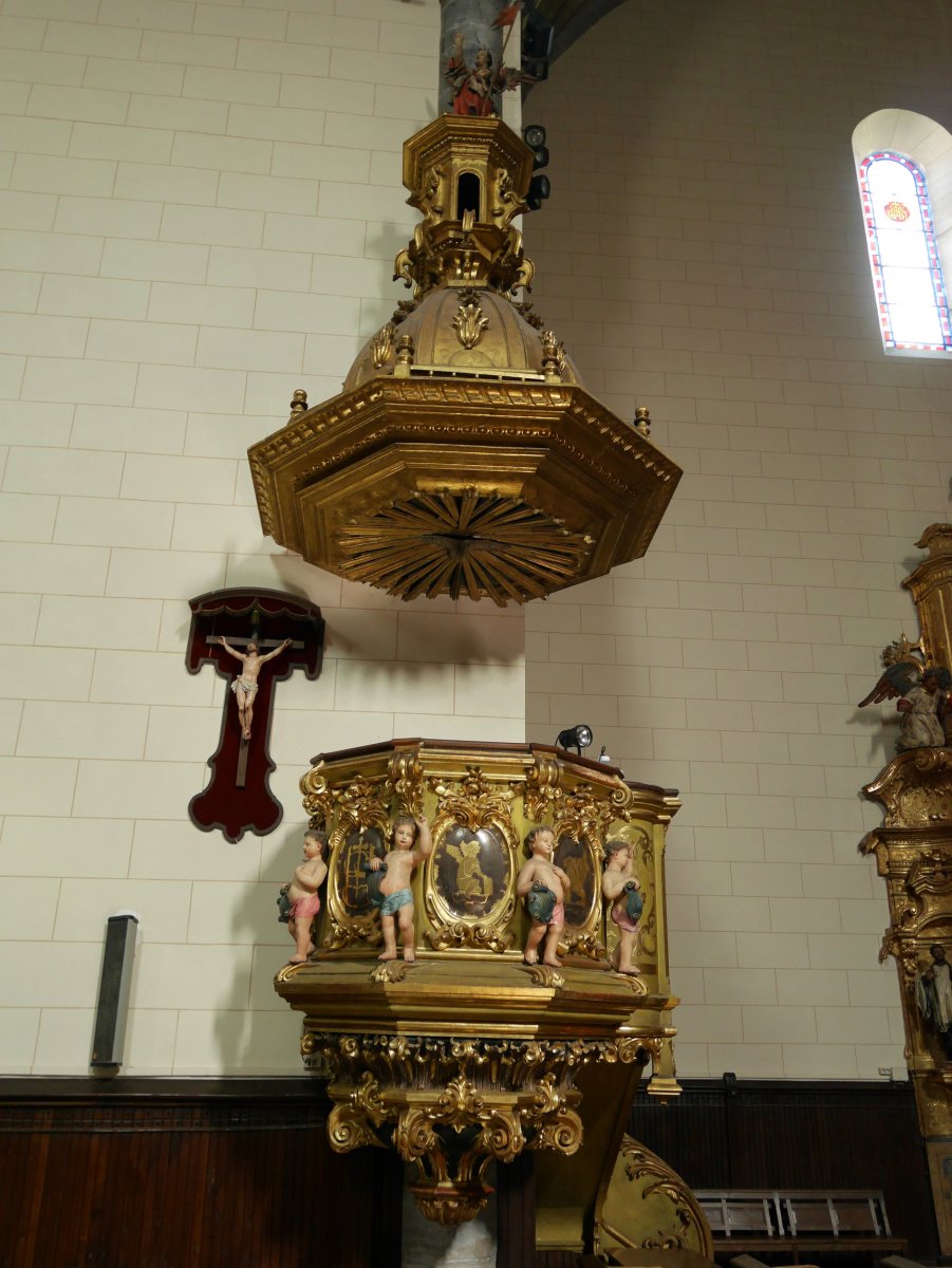 San Martin eliza, Lesaka