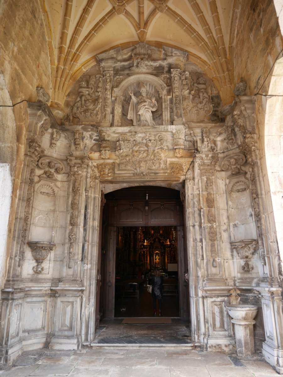 San Martin eliza, Lesaka