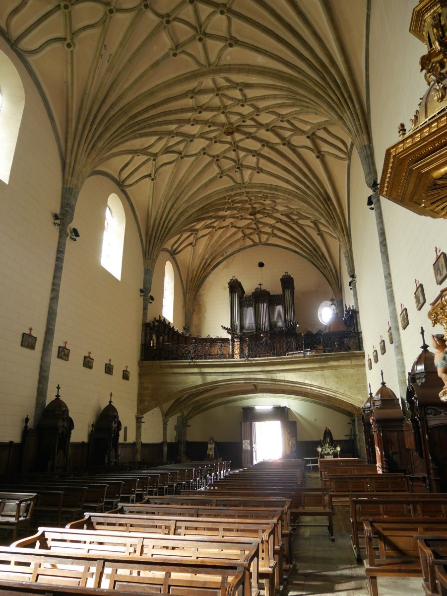 San Martin eliza, Lesaka