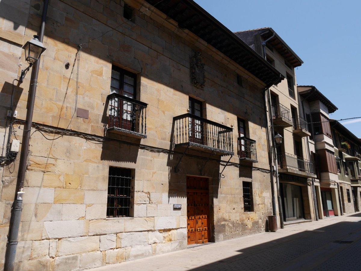 Altzerreka-Mendiola jauregia, Elorrio