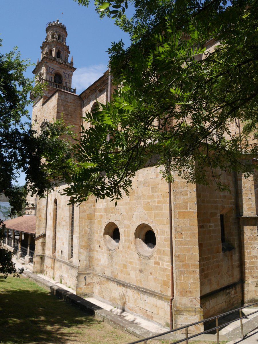 Sortzez Garbia eliza, Elorrio