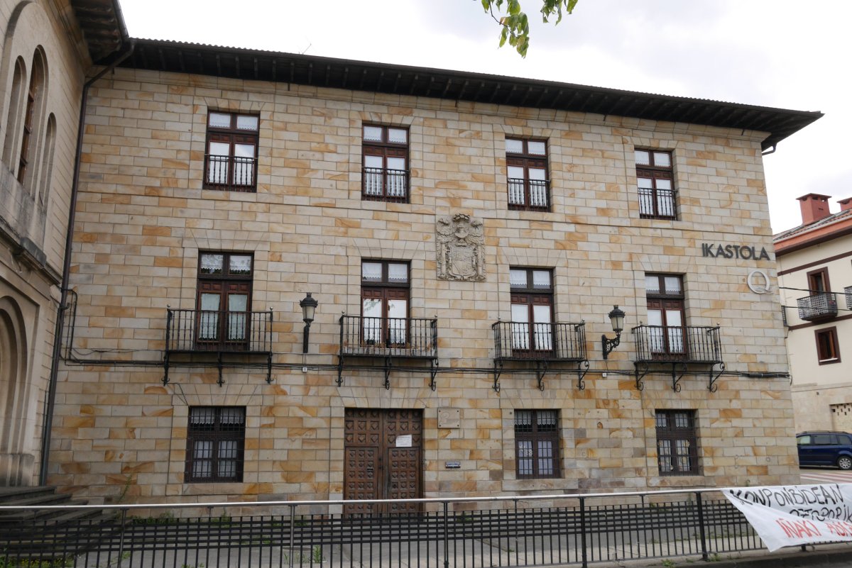 Arespakotxaga-Andueza jauregia, Elorrio