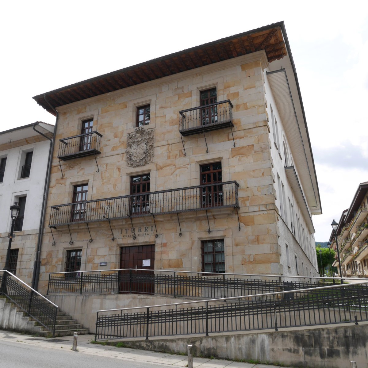 Iturria jauregia, Elorrio