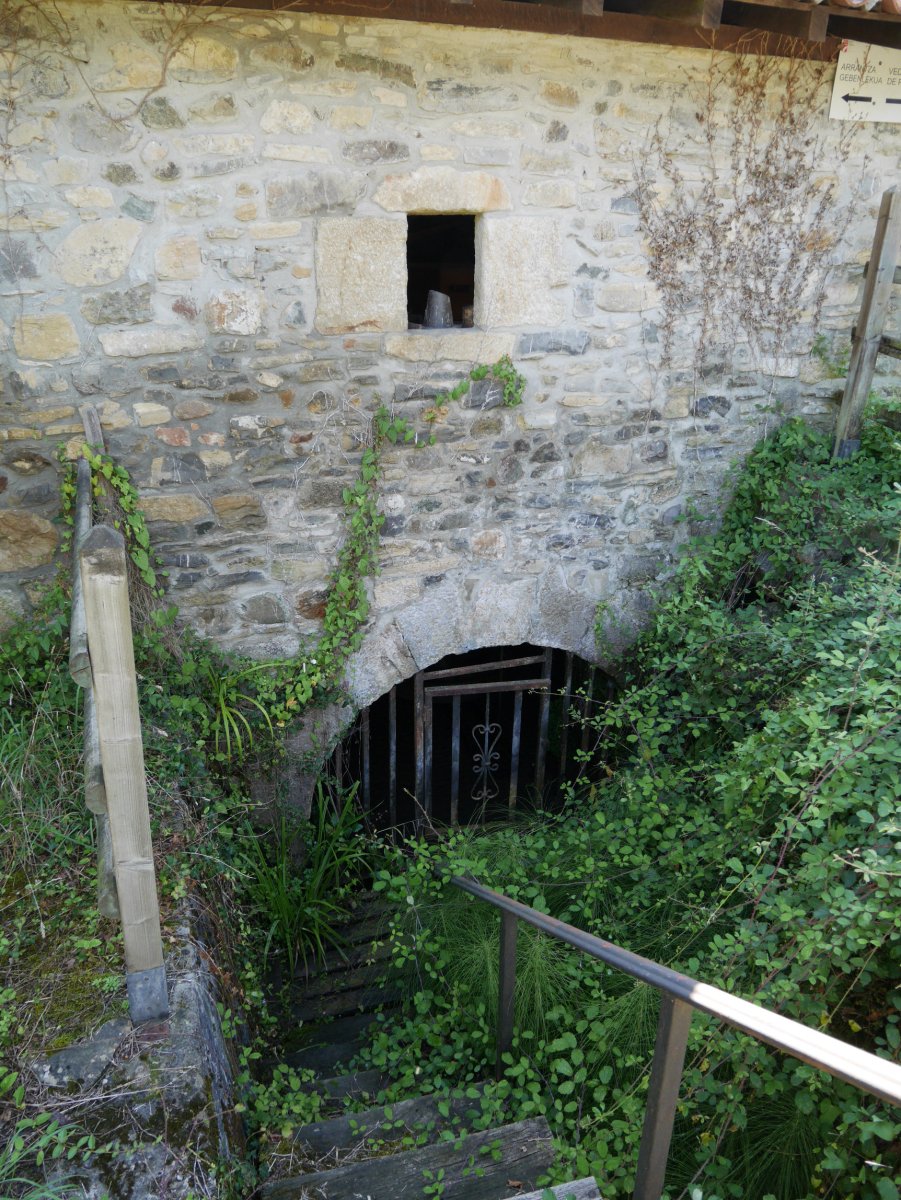 Aldapekoerrota, Aldape auzoan