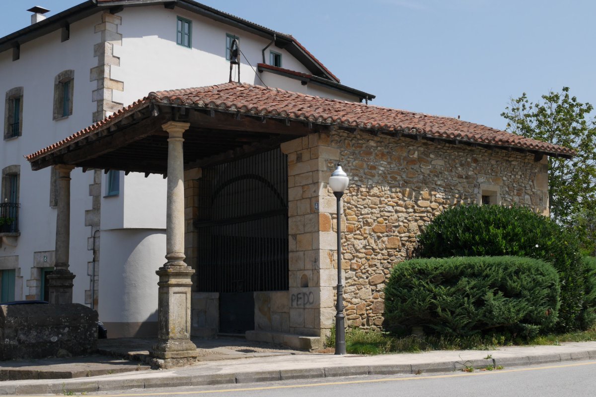 Aita Kurutzekue ermita, Abadiño