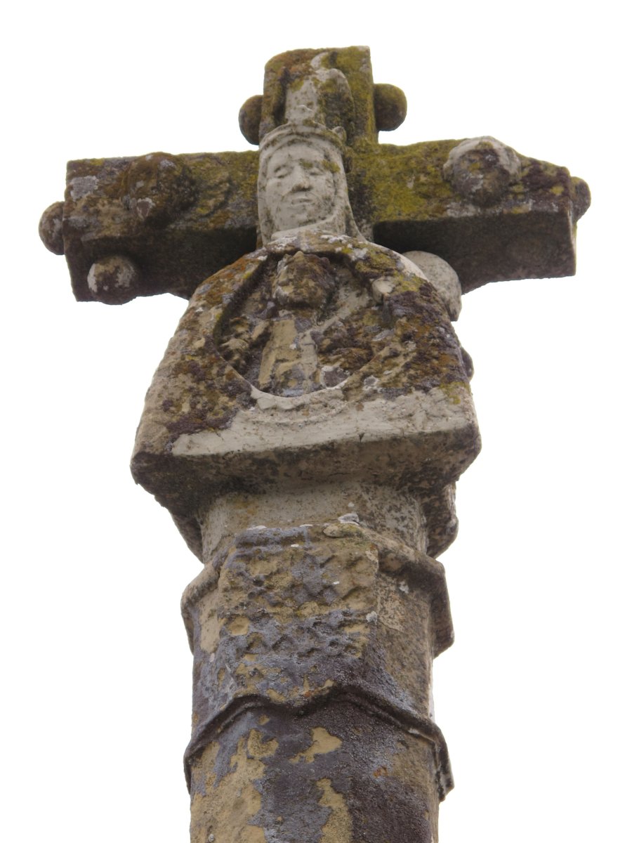 Cruz del saludo gurutzea, Uxue