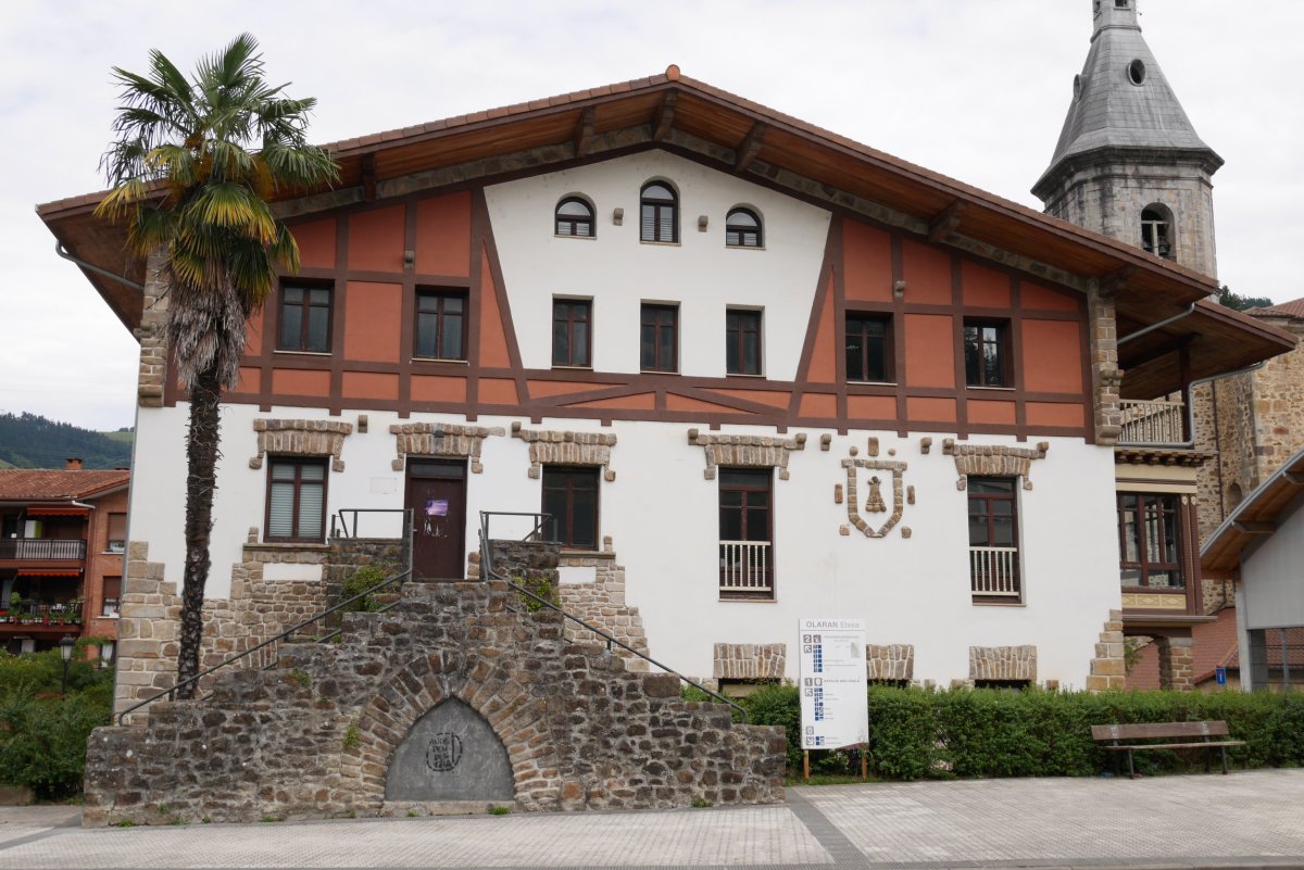 Olaran etxea, Antzuola