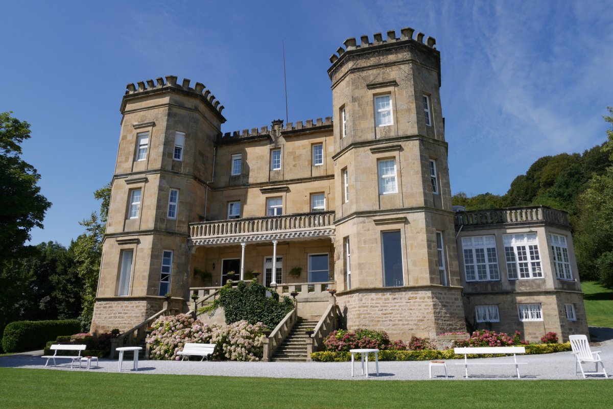 Satrustegi jauregia, Donostia