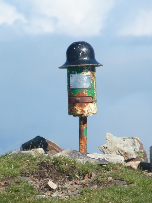 Astobizkarko txartelontzia