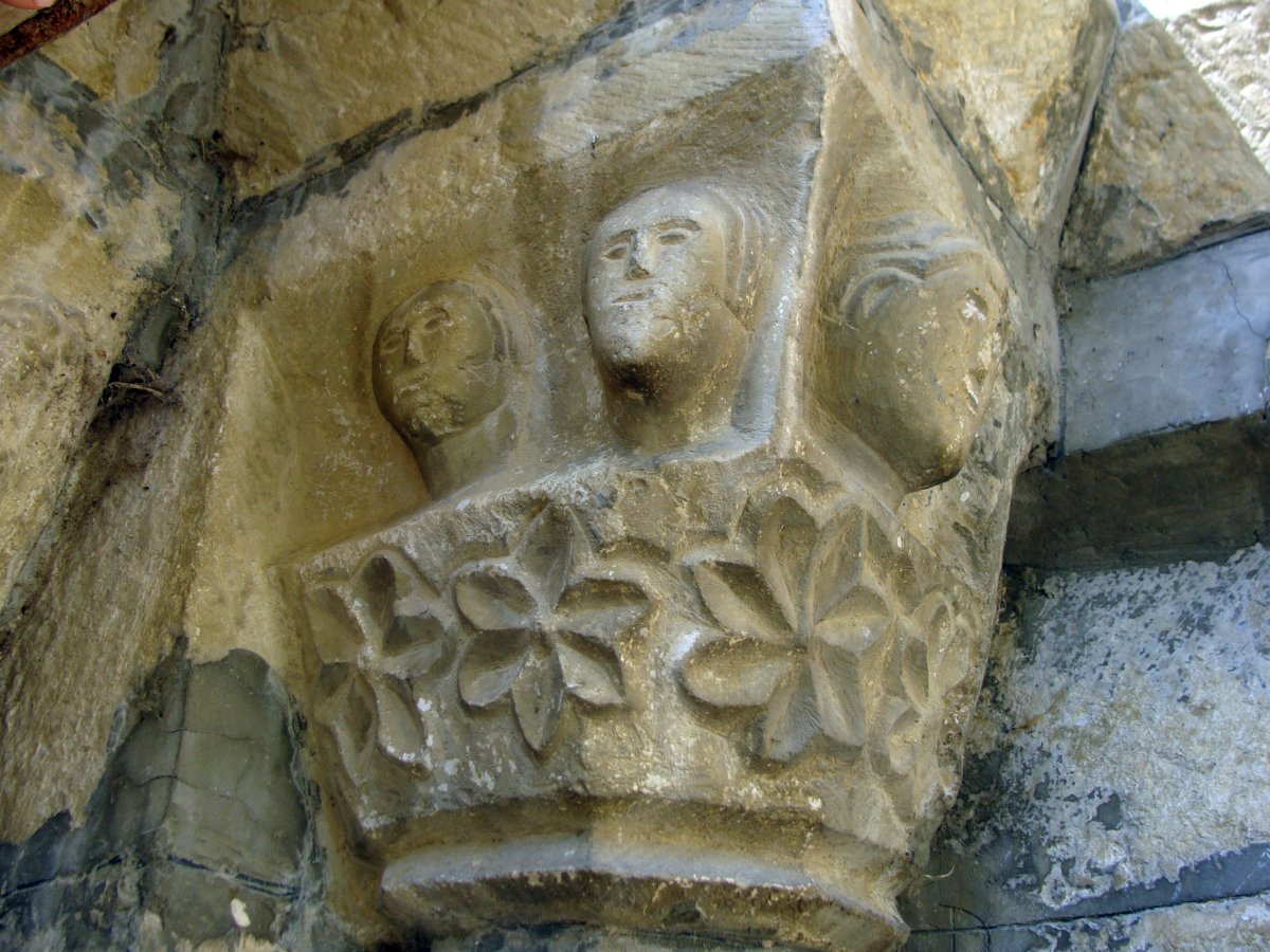 San Migel eliza, Zia-Itza