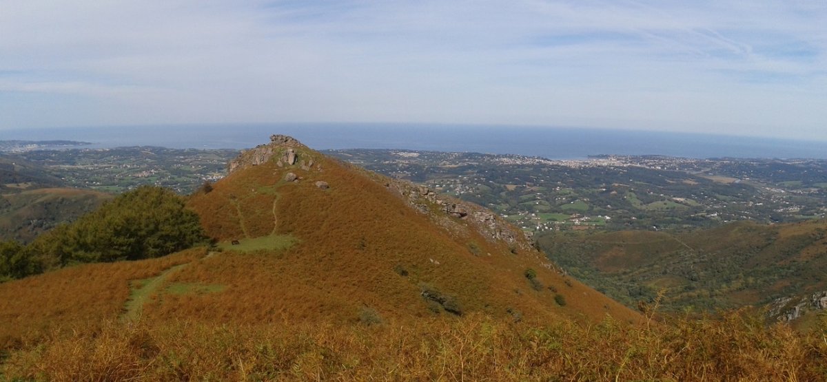 Subizia Larrun Txikitik