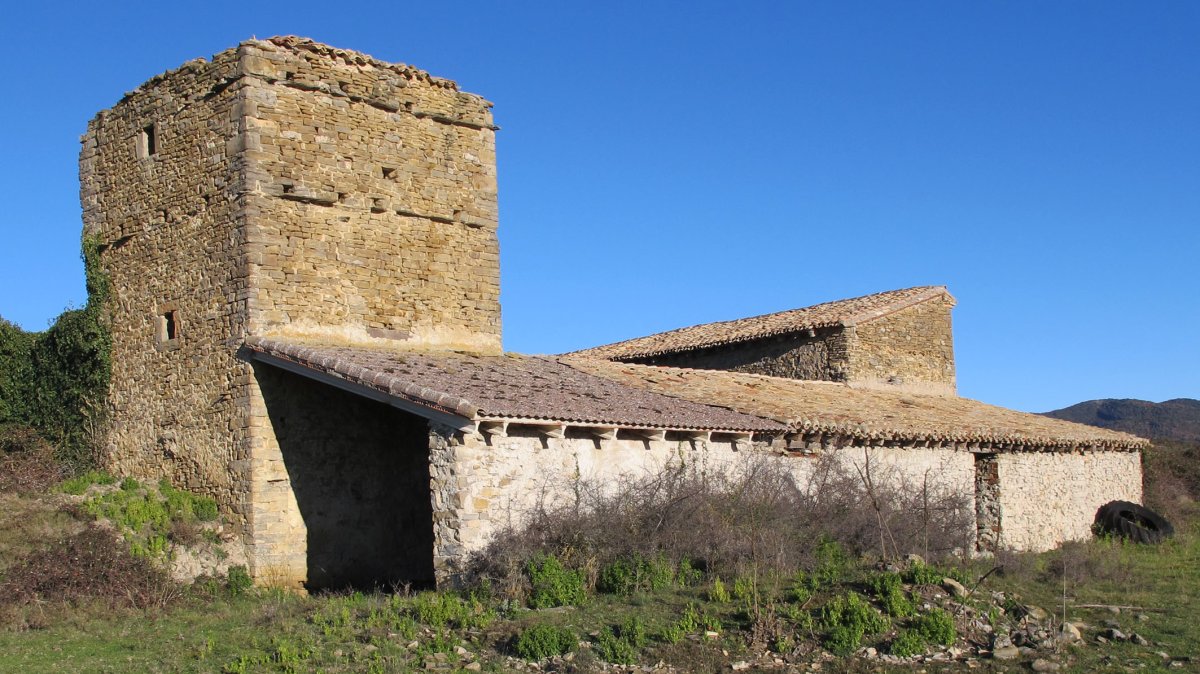Casa Juanloren dorretxea, Mugeta-Longida