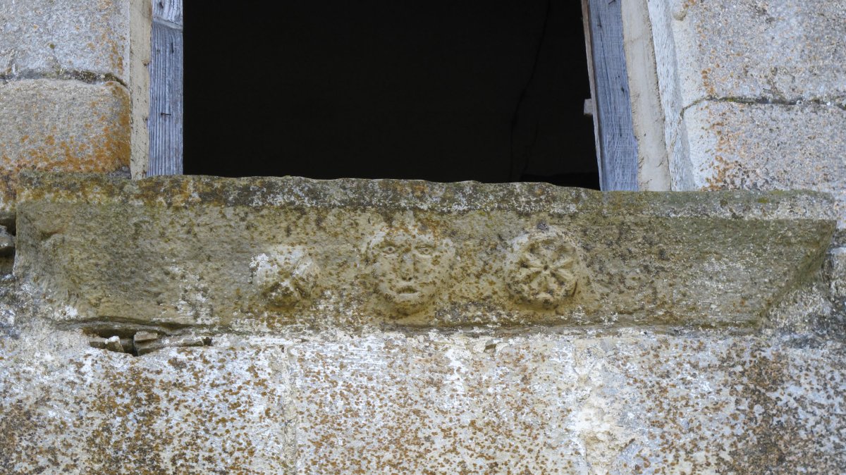 Casa Juanloren dorretxea, Mugeta-Longida