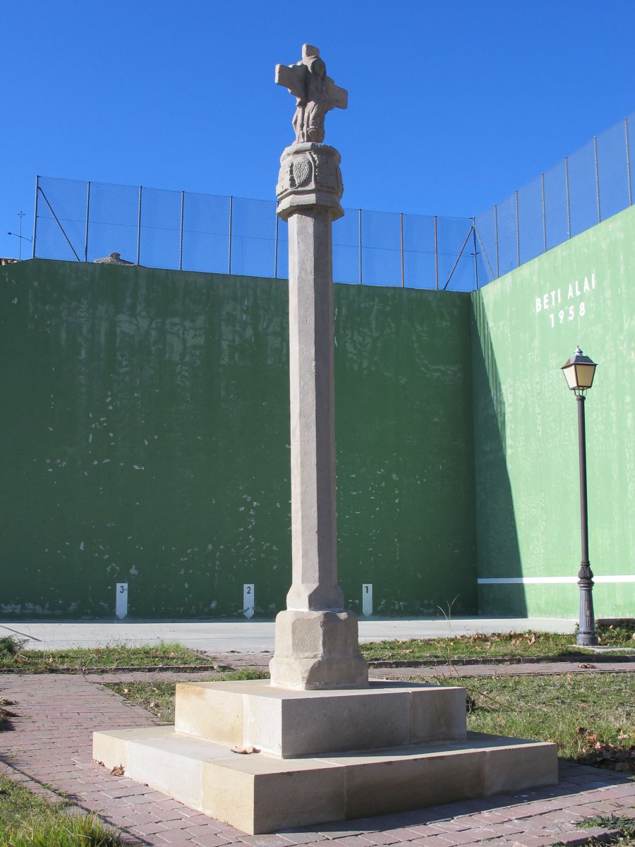 Gurutzea, Arripodas-Urraulbeiti