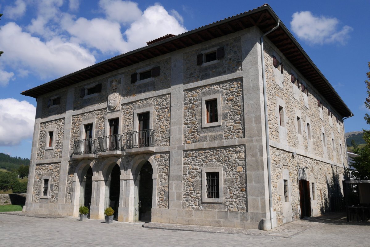 Iriarte jauregia, Bidania