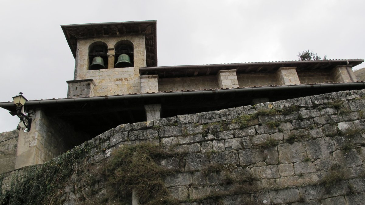 San Esteban eliza, Azpirotz-Larraun